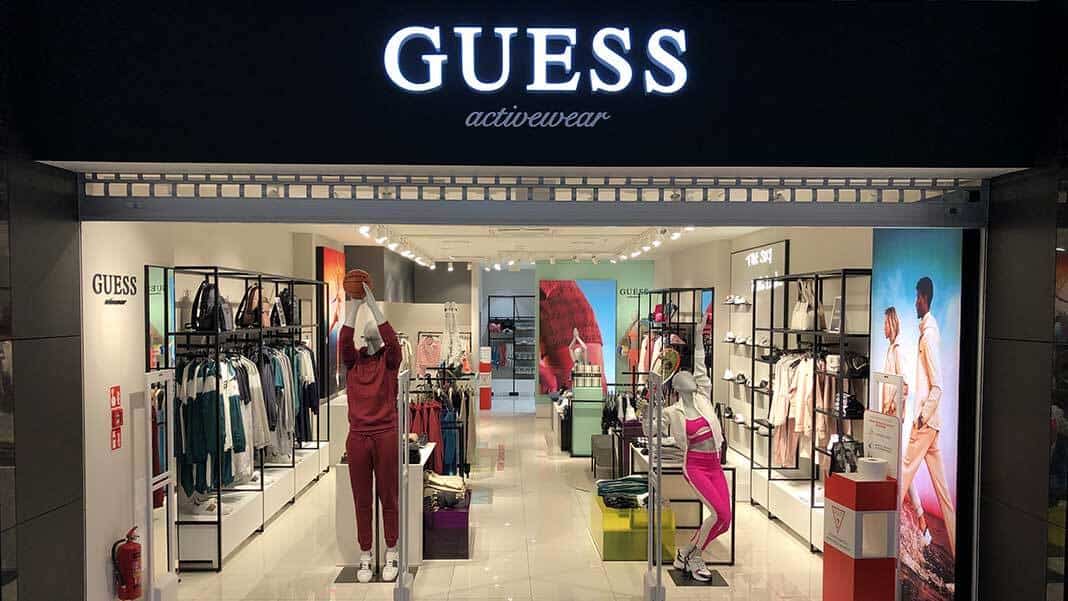 Atrium Promenada Guess