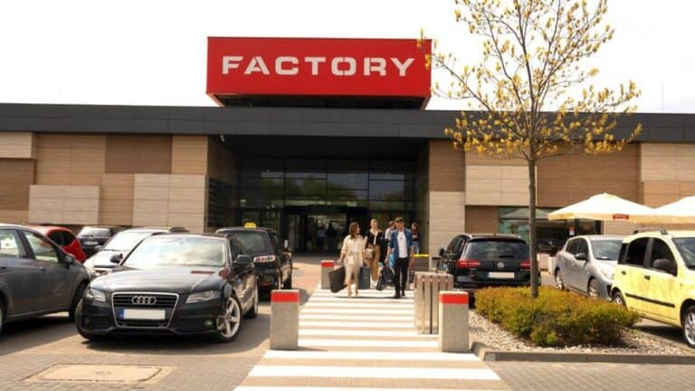 Factory Outlet