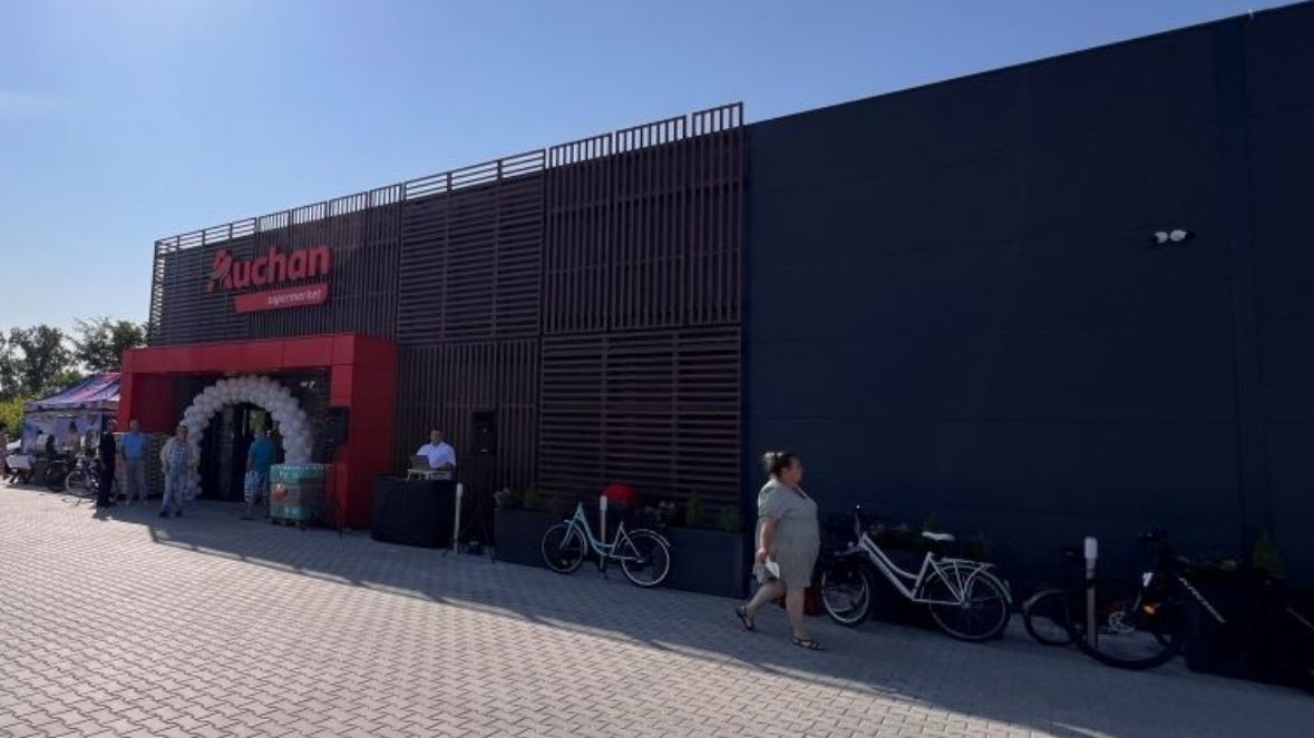 Auchan, Biała Podlaska
