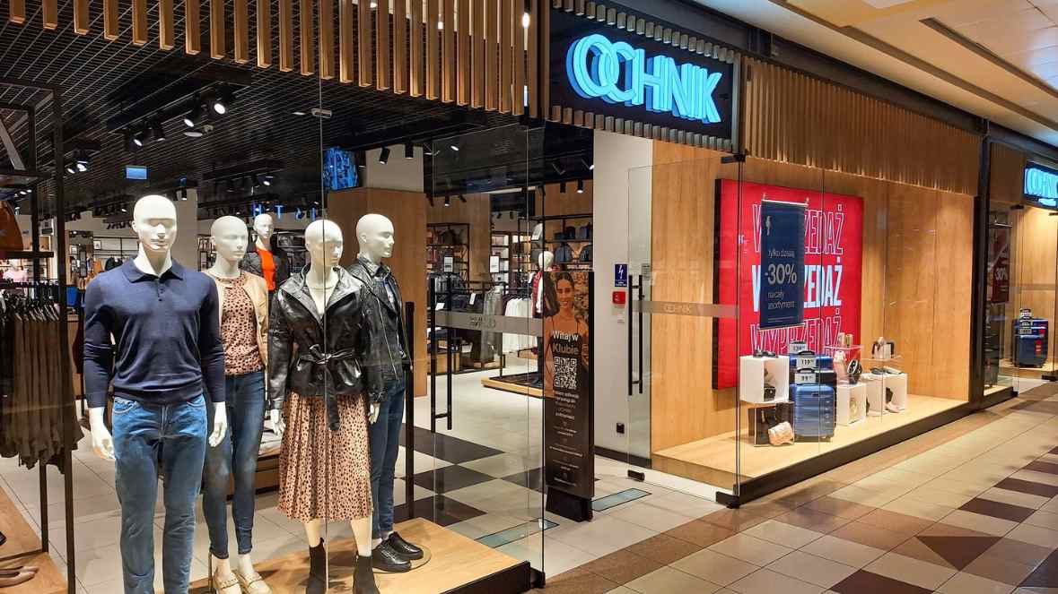 Ochnik, Sadyba Best Mall