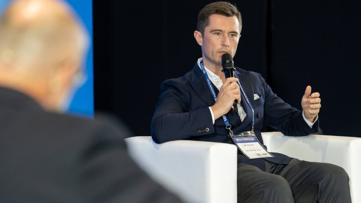 Jan Skowron, Kik