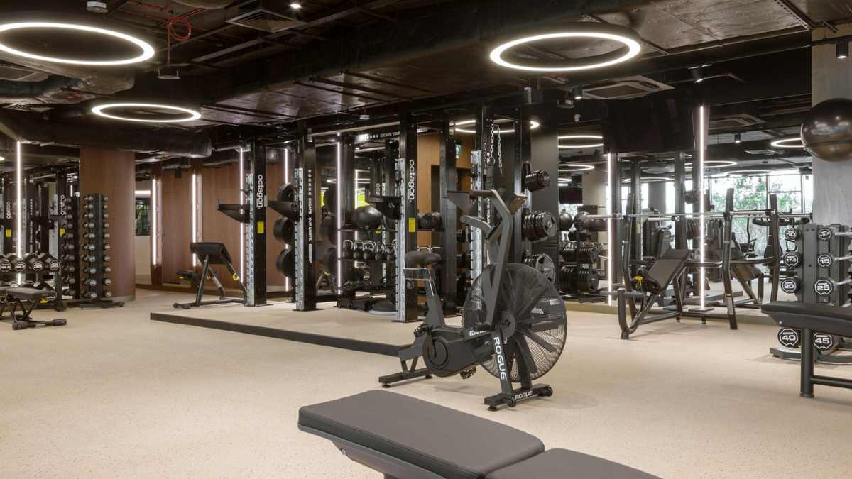 Change Studio, Towarowa 22