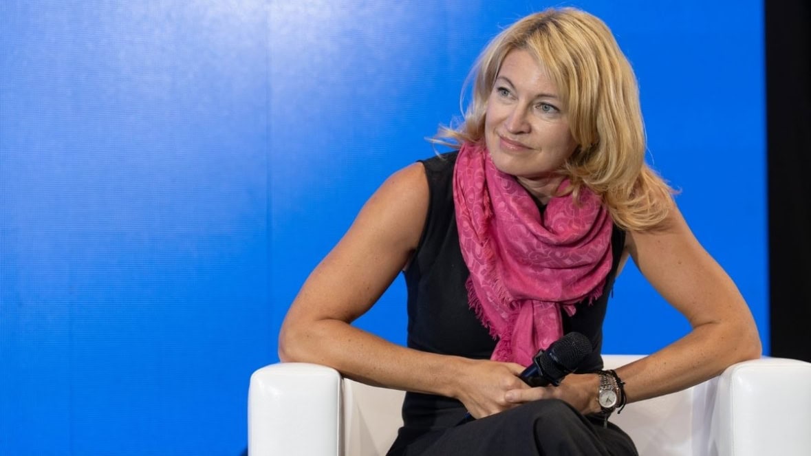 Anna Malcharek, Gemini Holding