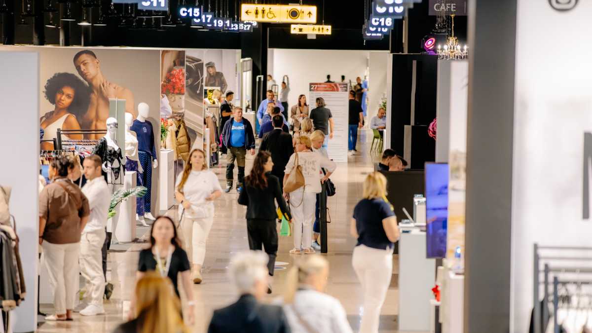 Fast Textile, Ptak Outlet