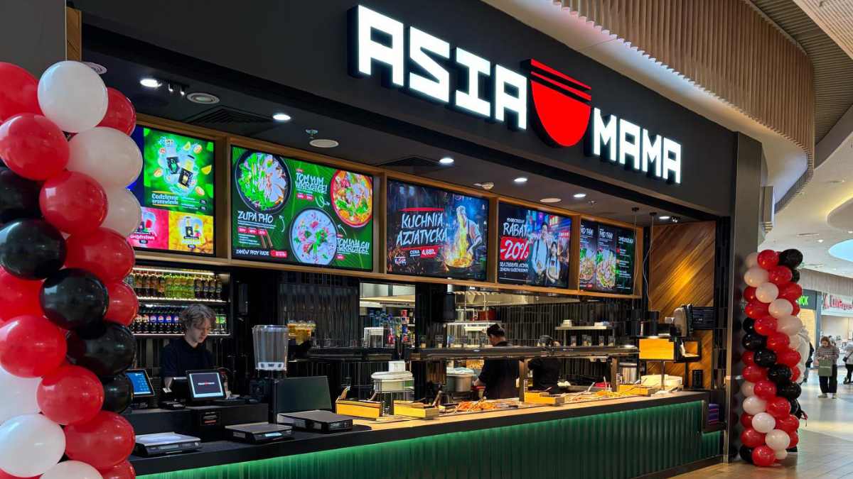 Asia Mama, Riviera