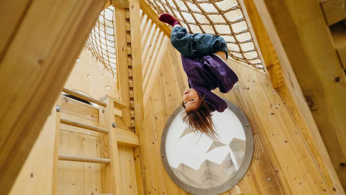 Szwedzka Wioska, Port Łódź