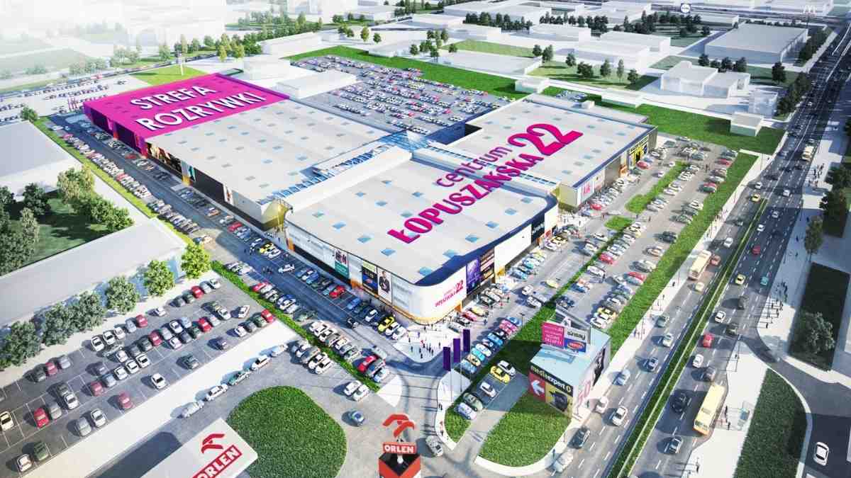 Centrum Łopuszańska 22