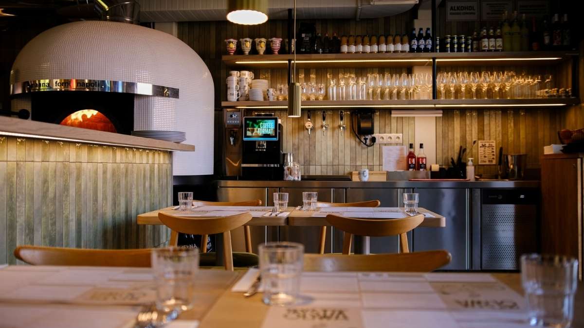 Tłusta Oliwia, Manufaktura