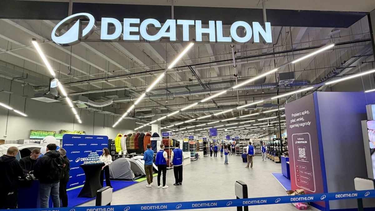 Decathlon modernizuje i powiększa sklepy