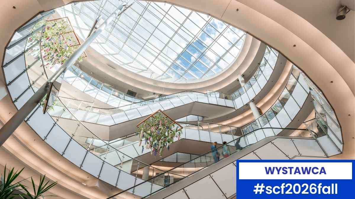 Galeria Nowy Świat, Womak Holding