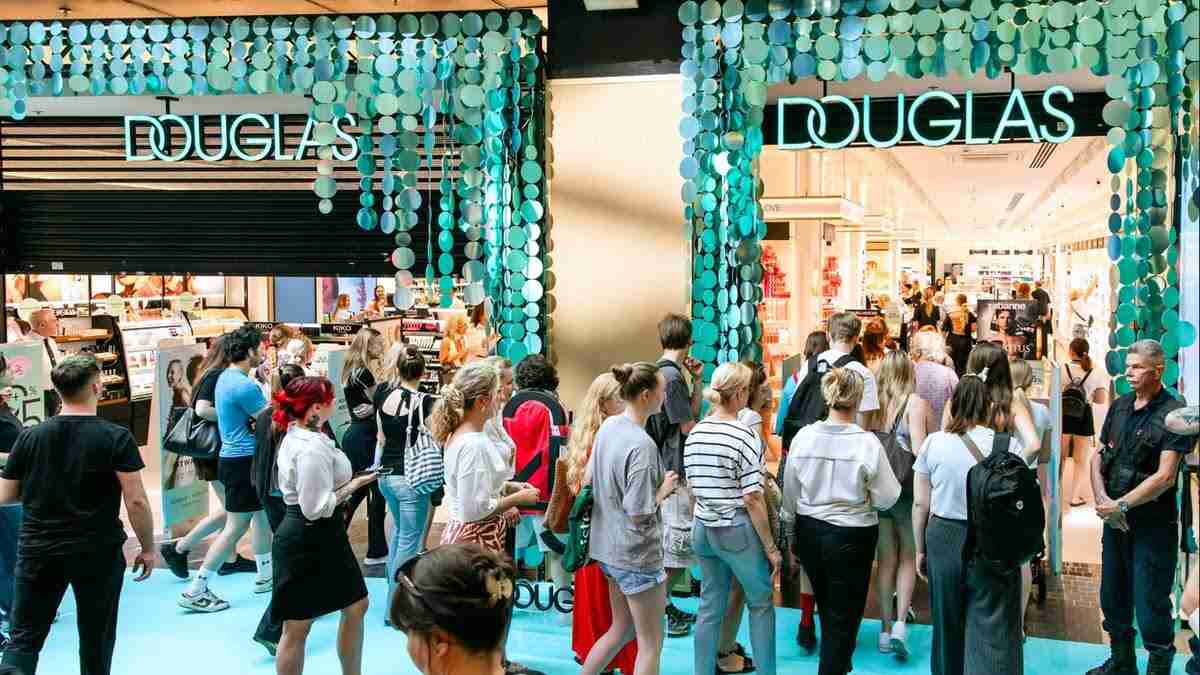 ZŁOTE TARASY_DOUGLAS