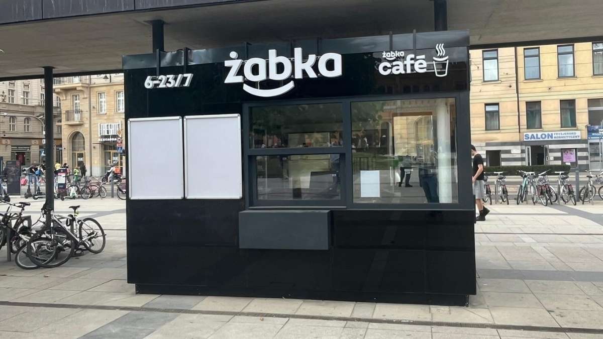 Żabka rozwija nowe formaty i otworzy najmniejszy sklep sieci na rynku polskim