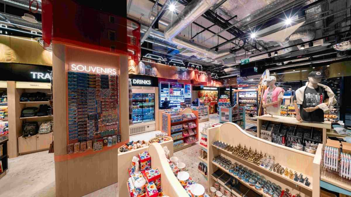 Discover, Lagardère Travel Retail uruchomił na Dworcu Zachodnim w Warszawie nowy koncept handlowy – Discover Warszawa. Lagardère Travel Retail