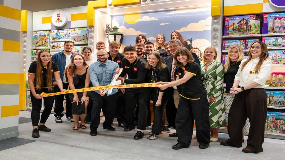 LEGO rozwija sieć sprzedaży i otwiera dziewiąty LEGO® Store
