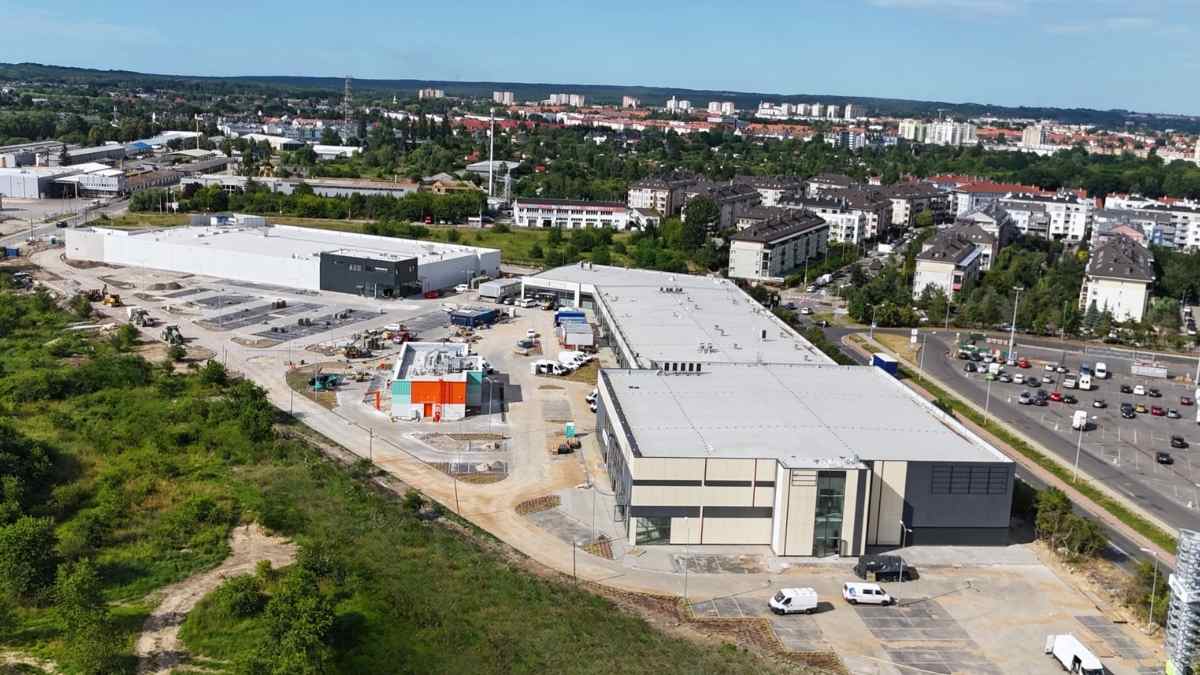 Park handlowy Szczecin. RWS